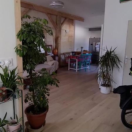 Belle Chambre Sur Terrasse A 3 Min De La Gare Bordeaux Exteriér fotografie