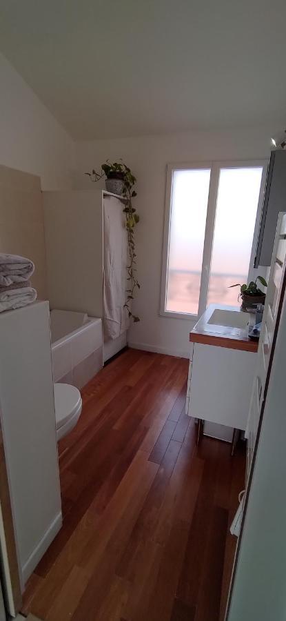 Belle Chambre Sur Terrasse A 3 Min De La Gare Bordeaux Exteriér fotografie
